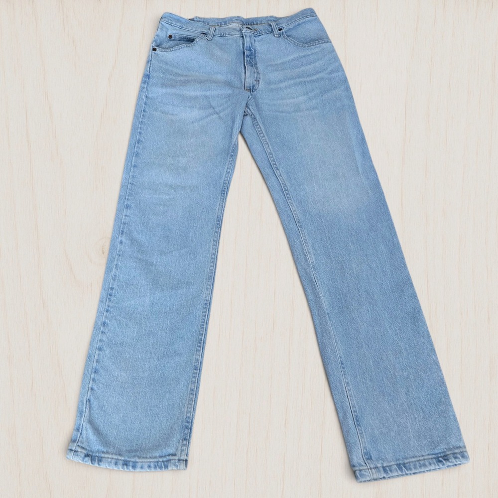 Wrangler Premium Quality Mens Straight Leg Jeans Light Wash Blue 34x32